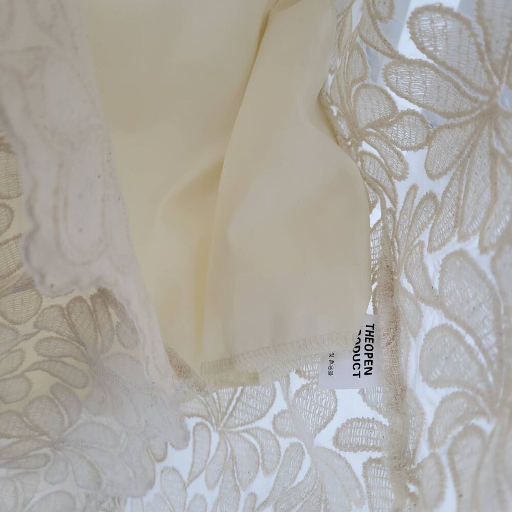 TheOpen Product Ivory Floral Applique Short Sleeve Shift Dress Women Sz S/M - Picture 7 of 7